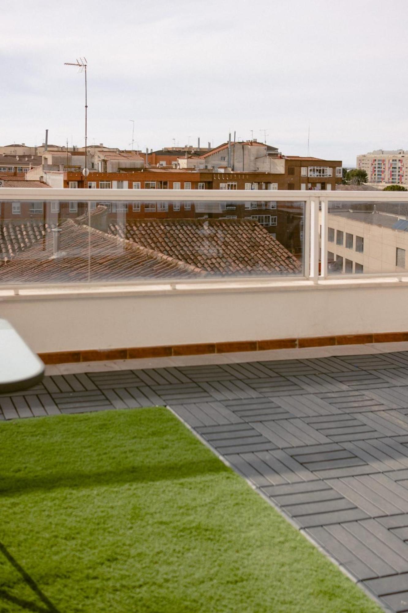 Espectacular Atico De 2 Dormitorios Con Garaje Y Terraza Privada De 30 M2 Albacete Esterno foto